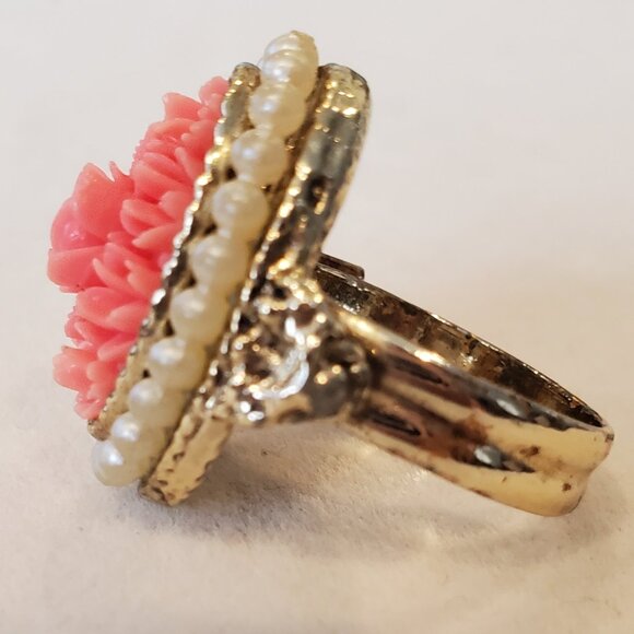 Vintage 1960s Carved Roses Ring Faux Coral & Pearls Adjustable Ornate Goldtone - Picture 3 of 7